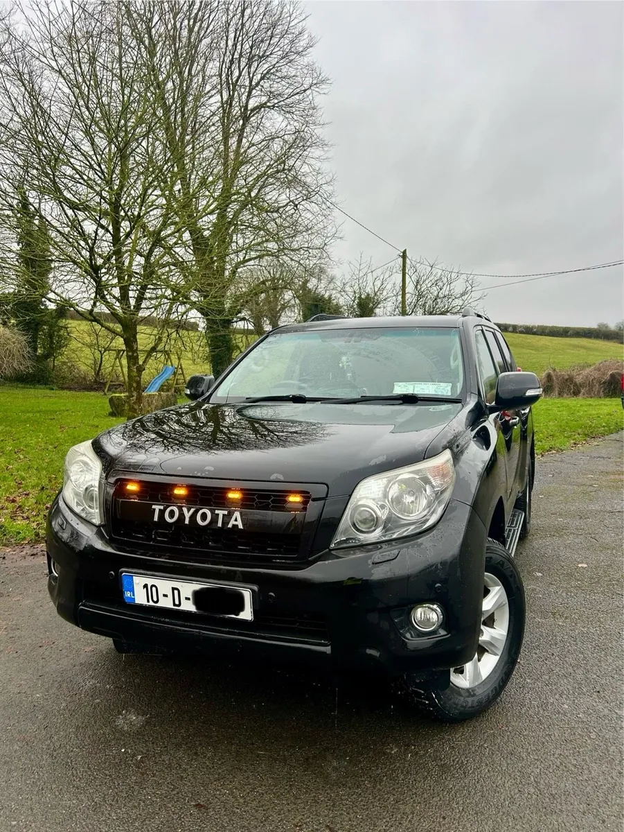 Toyota landcruiser - Image 2