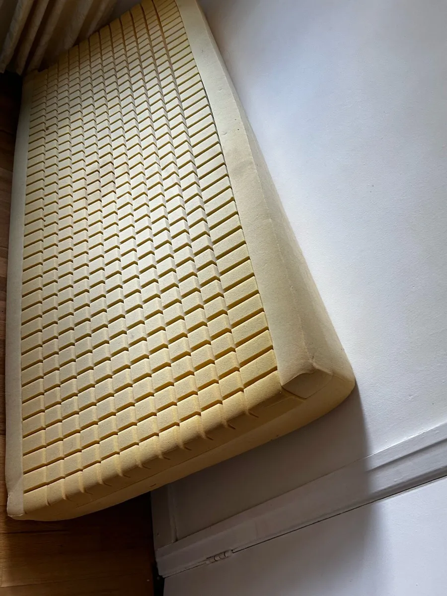 Free - Used single memory foam mattress - Image 1