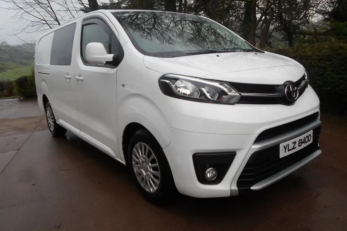 toyota proace - Image 1