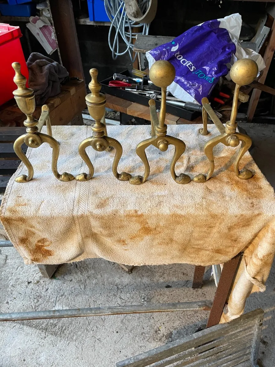 Brass fire dogs / andirons - Image 2