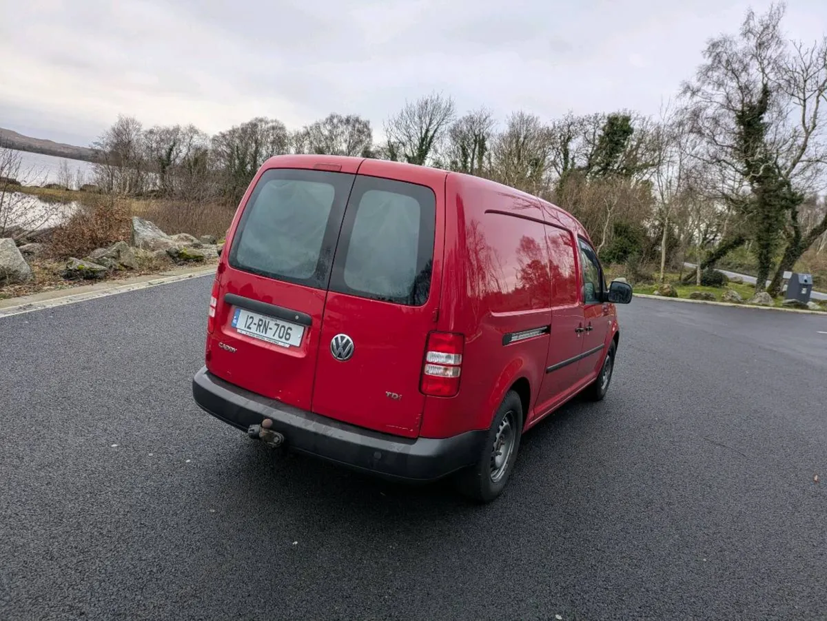 Volkswagen Caddy Maxi - Image 2