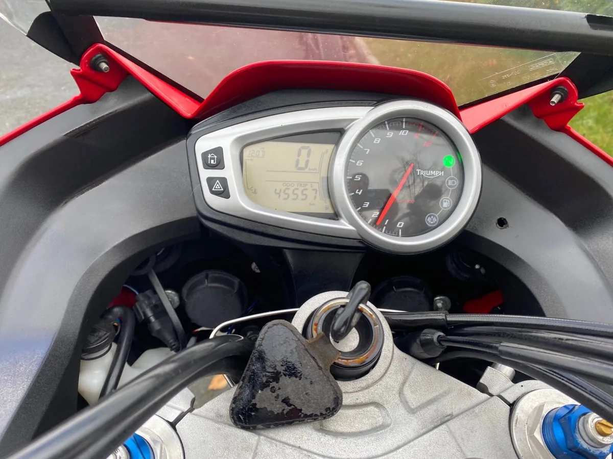 2013 triumph 1050 sport - Image 2