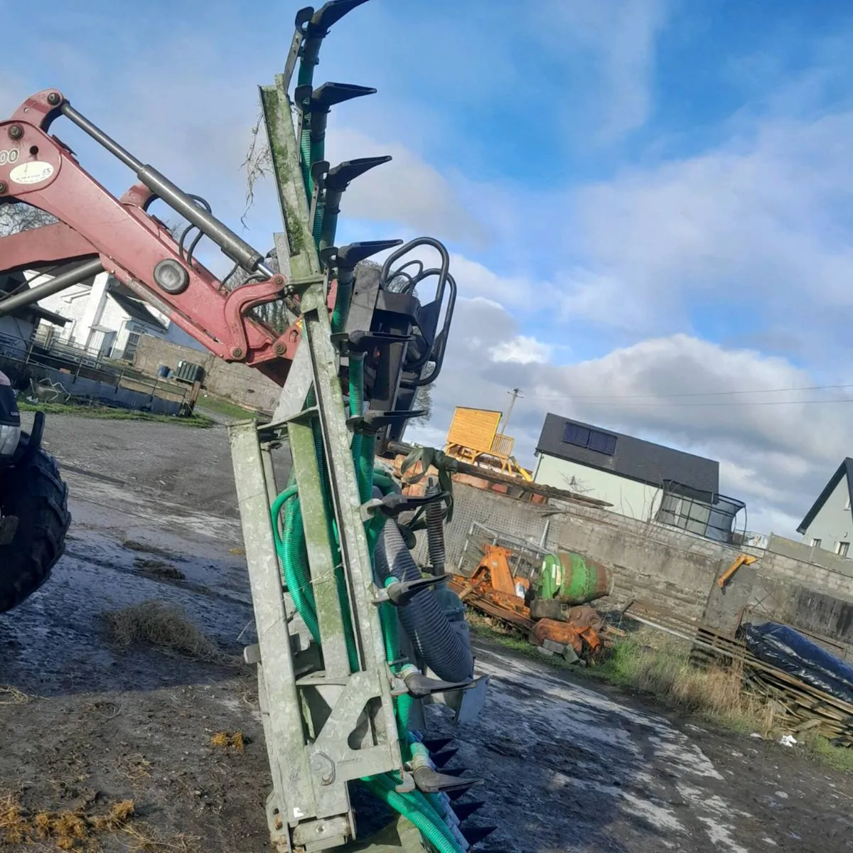 Trail and shoe slurry spreader - Image 4