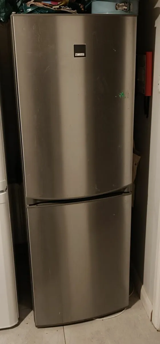 Stainless Steel Fridge Freezer (Zanussi) - Image 3