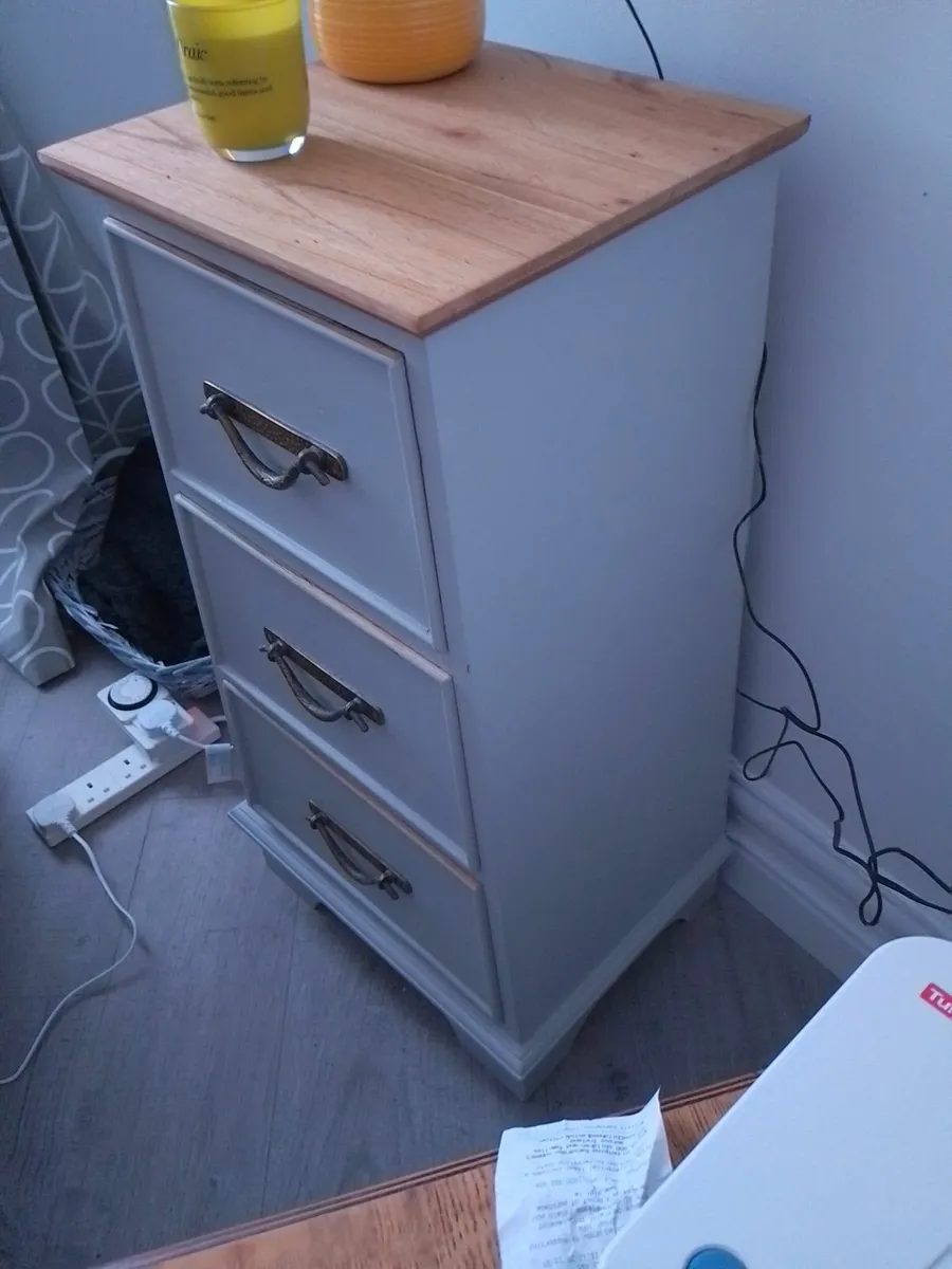 SOLID REAL TEAK PYRAMID SHAPED DRAWER UNIT - Image 2