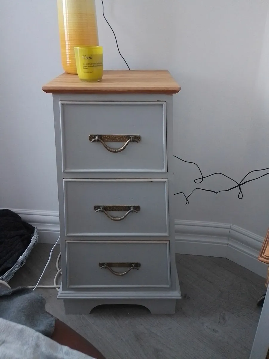 SOLID REAL TEAK PYRAMID SHAPED DRAWER UNIT - Image 4