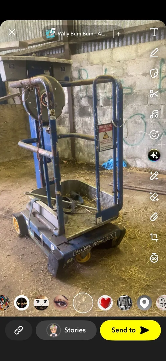 5 /6 foot manual lift - Image 1