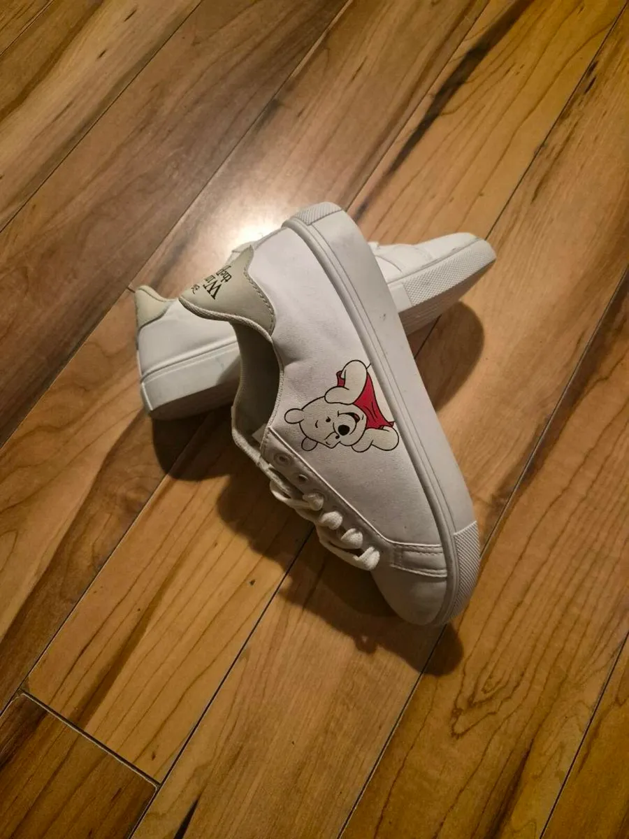 Winnie the poo trainers - Image 2
