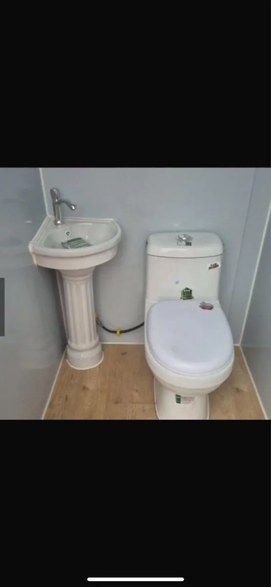 Toilet and Shower Block Portable - Image 4