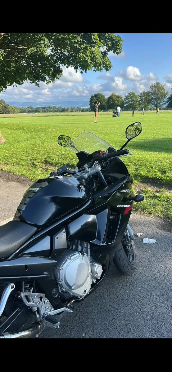 Suzuki GSX650F 2008 - Image 4