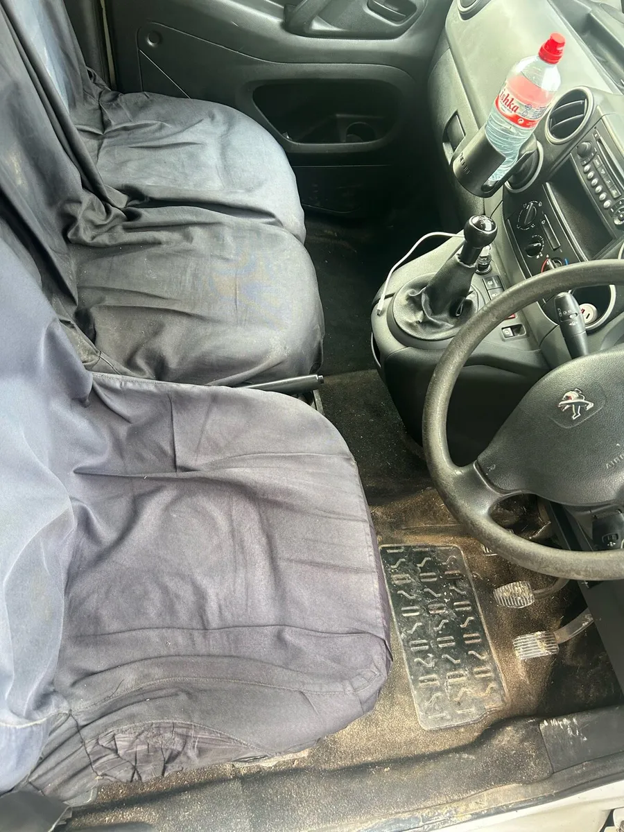 2013 Peugeot partner van - Image 3