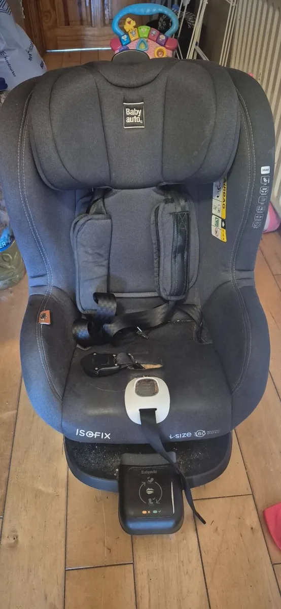Baby car seat - Image 1