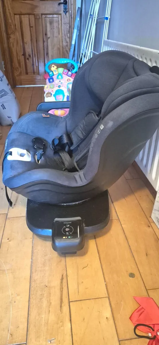 Baby car seat - Image 2