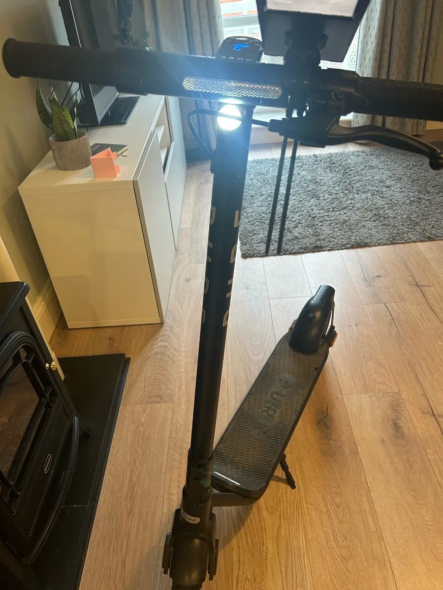 Pure Air 5 Electric Scooter – Excellent Condition - Image 3