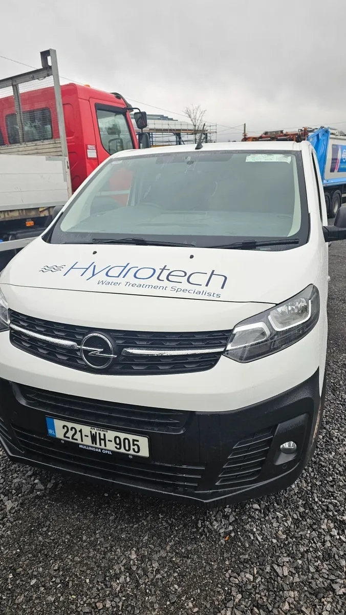 Opel Vivaro 2022 - Image 2