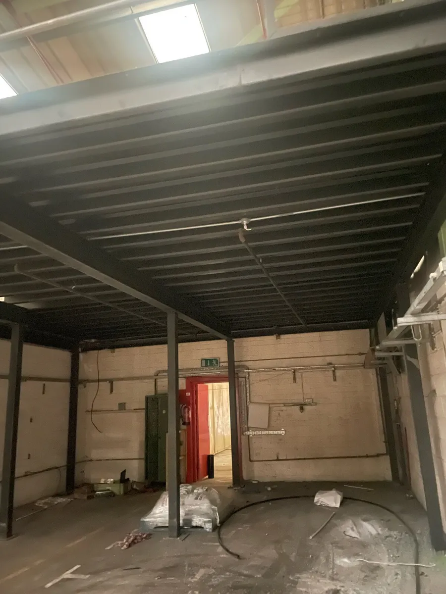 Mezz floor - Image 2