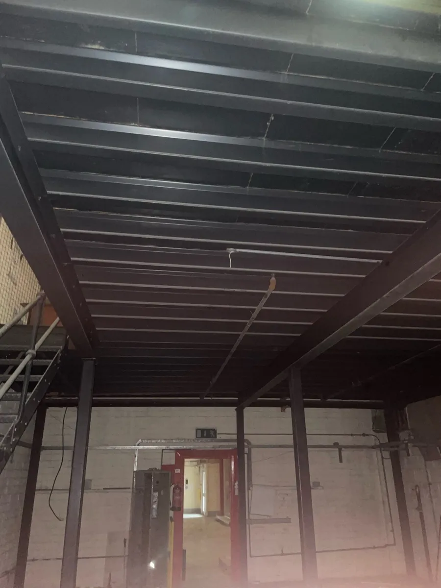 Mezz floor - Image 3