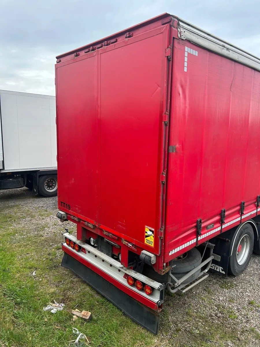 2012 SDC Tautliner/Curtainsider - Image 4