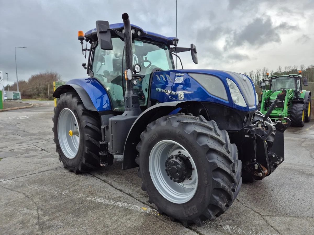 New Holland T7.230 2023 - Image 1
