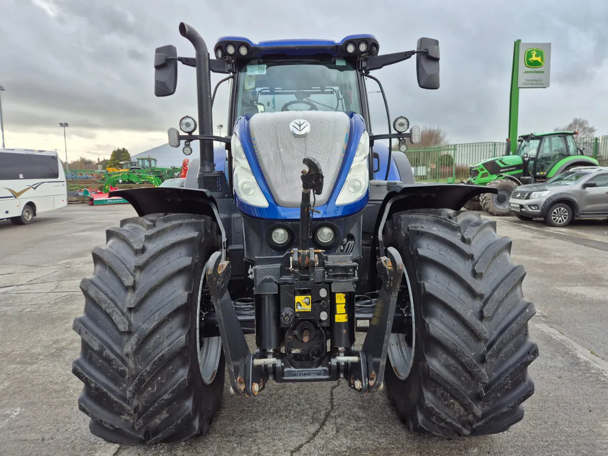 New Holland T7.230 2023 - Image 4