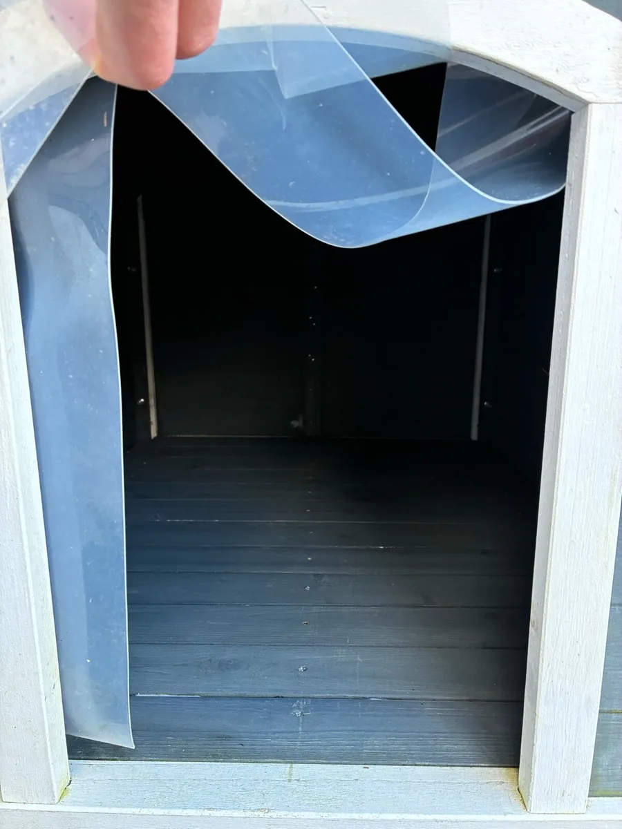 Dog house for sale - Image 4