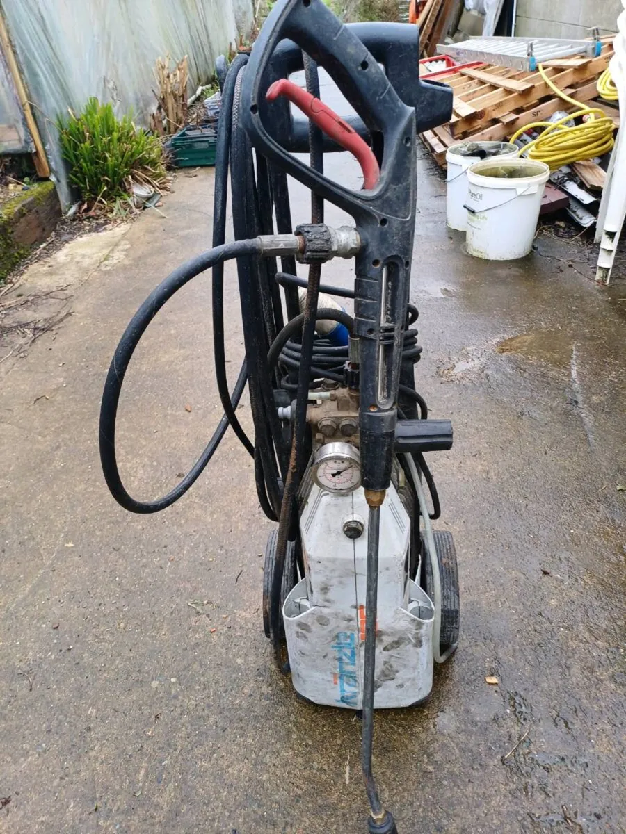 Power washer - Image 2