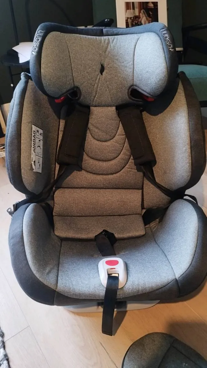 Osann isofix adjustable seat - Image 1