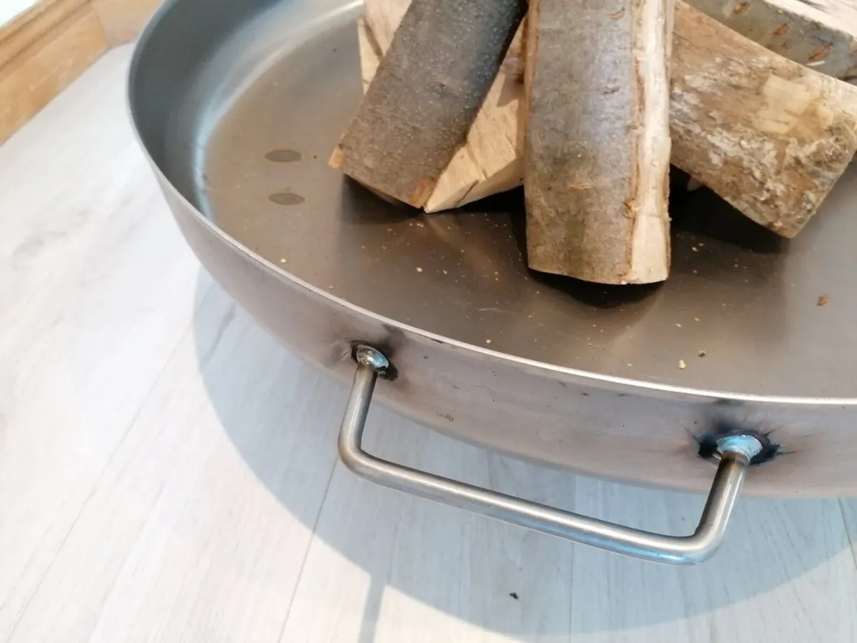 Round Fire Pit Bowl firepit 80cm ..Free Delivery - Image 4