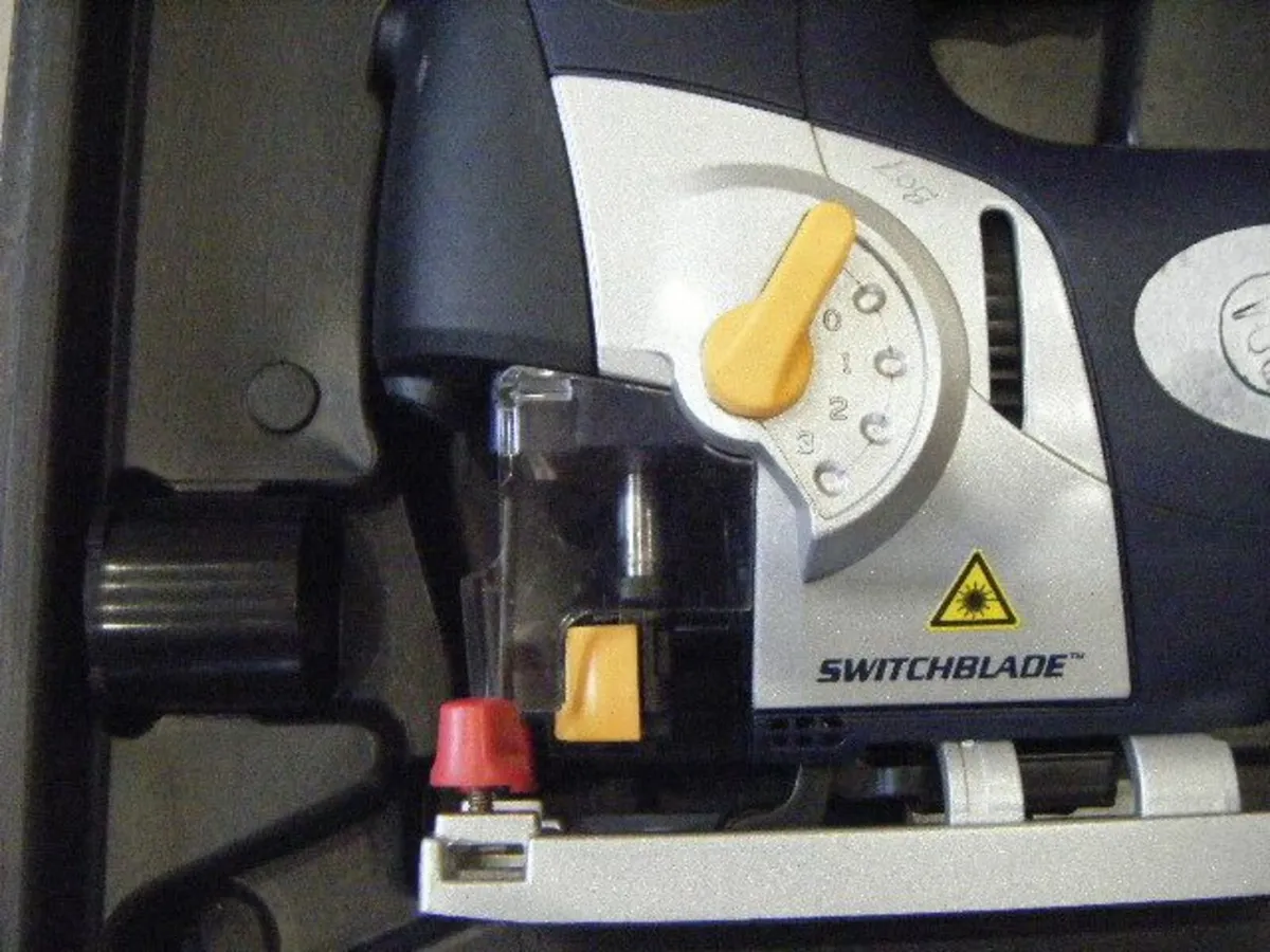 Electric Jigsaw - Image 4