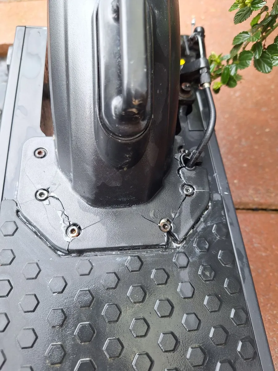 Electric Scooter - Image 3