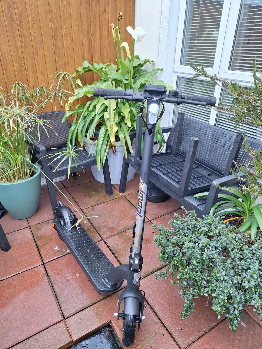 Electric Scooter - Image 2