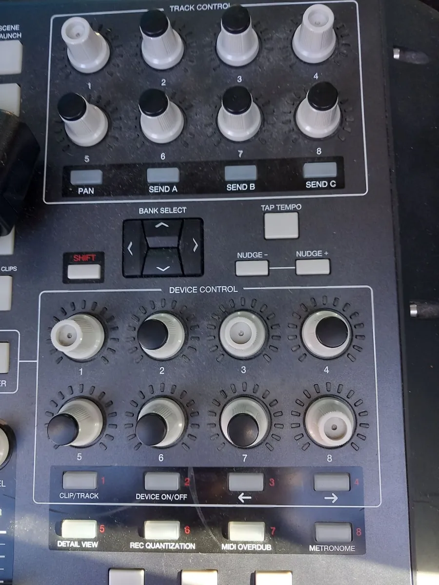 Akai, dj mixer. - Image 3