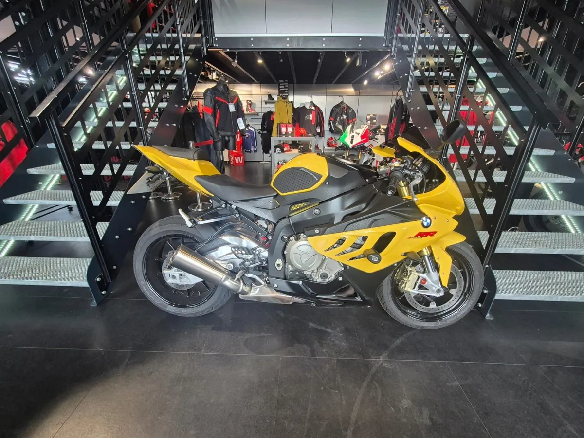 BMW S 1000 RR 2011 - Image 1
