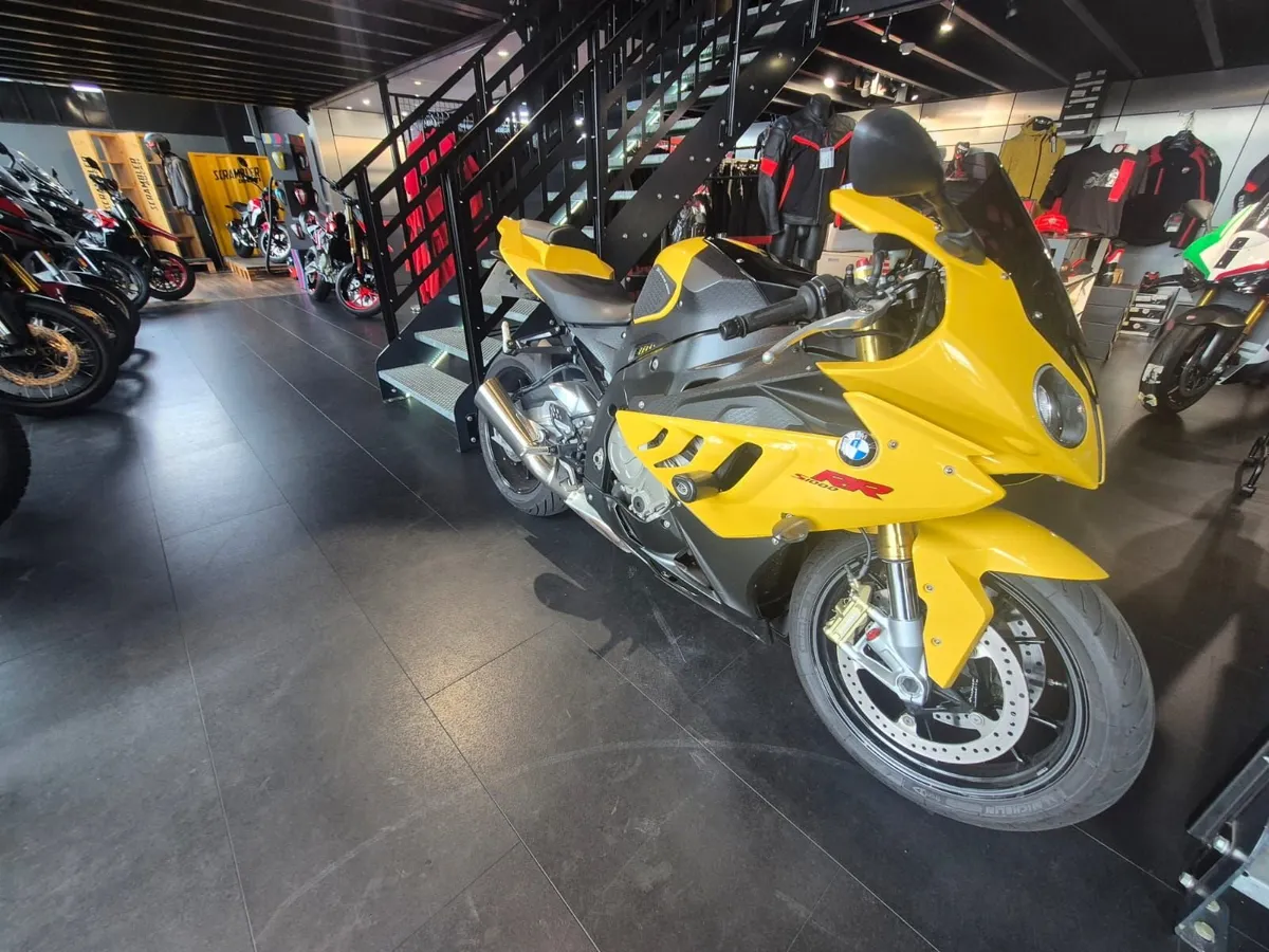 BMW S 1000 RR 2011 - Image 2