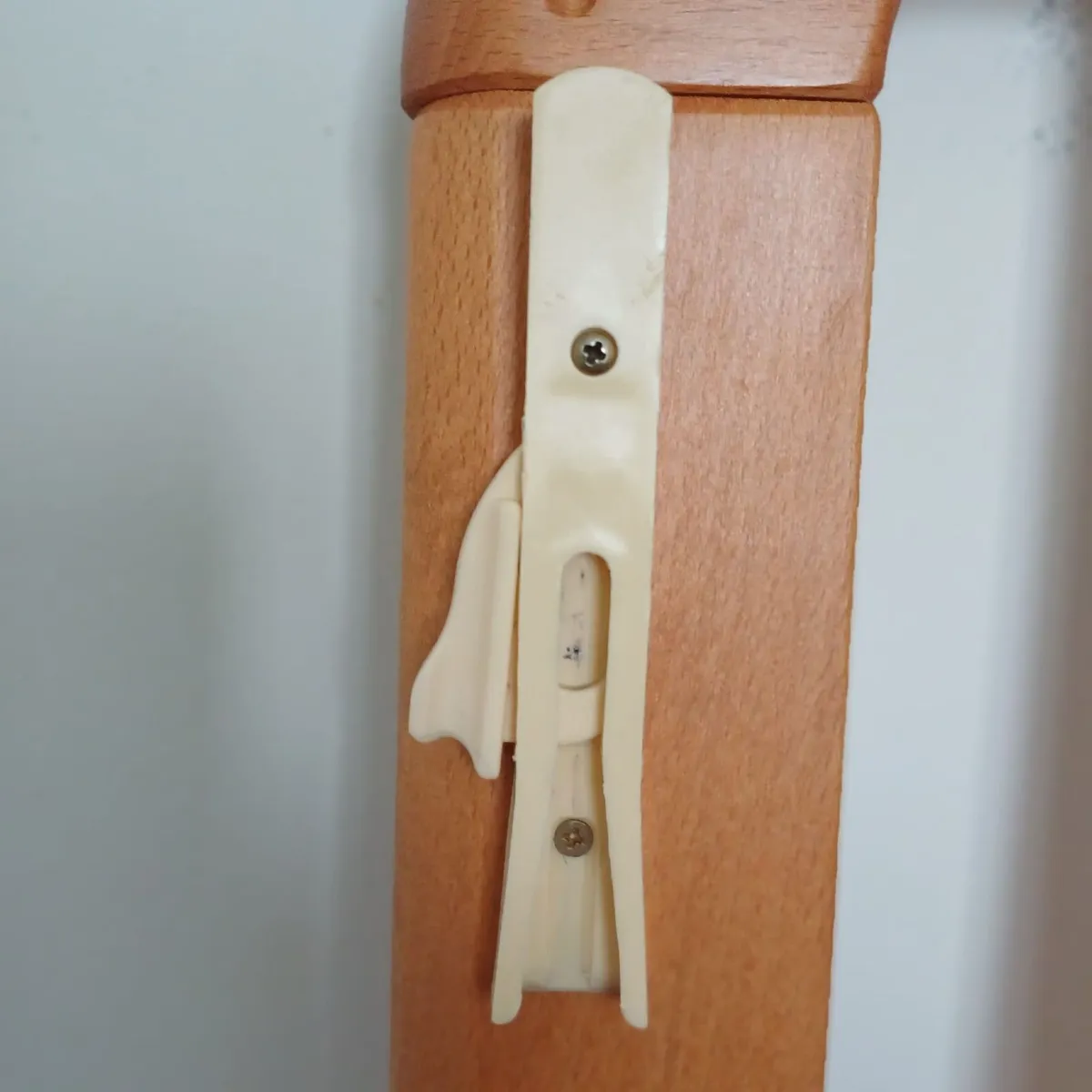 Beautiful wooden cot - Image 3