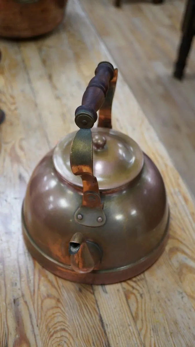 Vintage Copper Hearth Kettle - Image 2