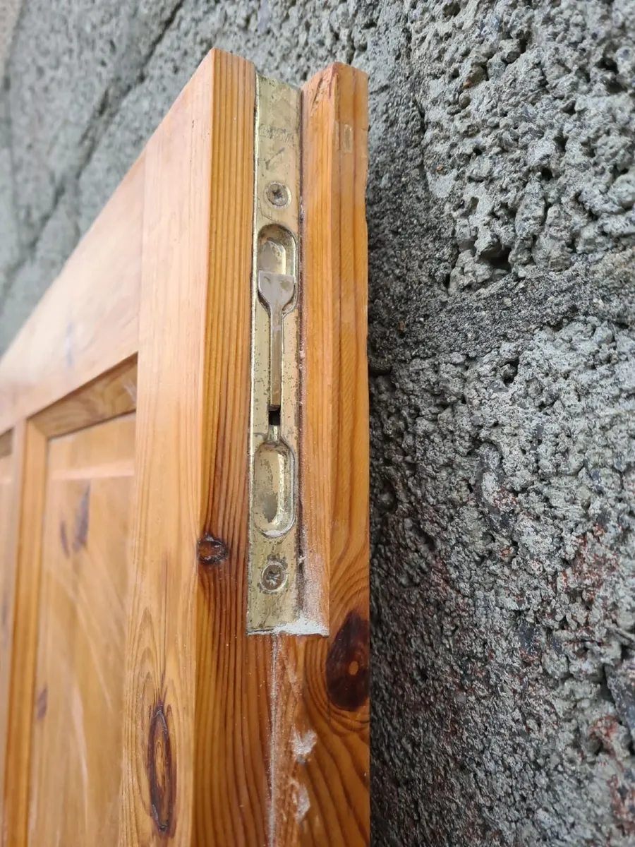 Two pairs of internal rebated doors - Image 2