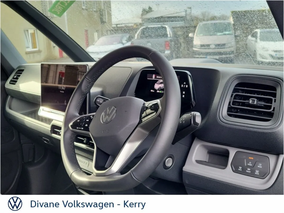 Volkswagen ID.Buzz Cargo PLUS 425KM RANGE FULL ELE - Image 4