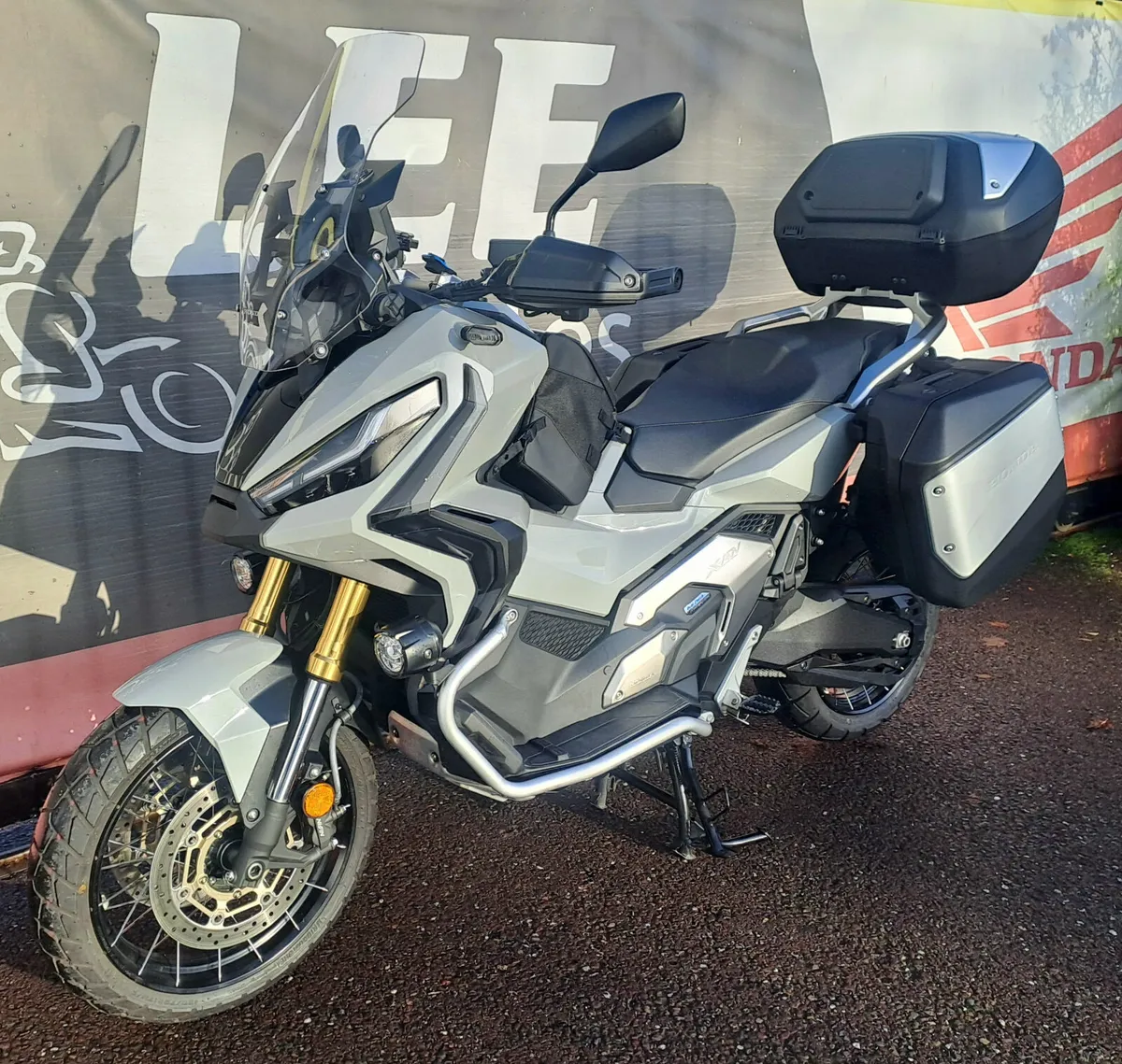 2022 HONDA X-ADV 750 - Image 4