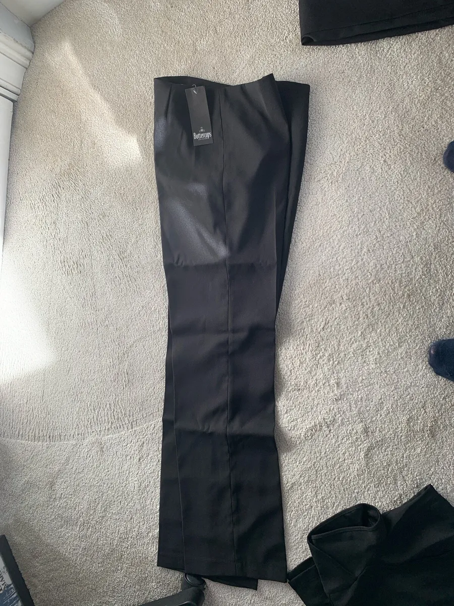 Black Uniform - Image 2