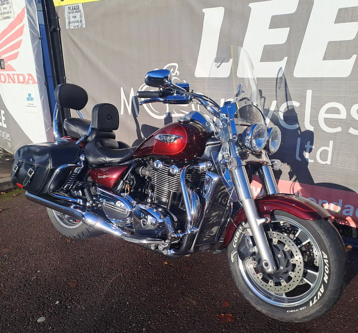 2014 TRIUMPH THUNDERBIRD COMMANDER 1700 - Image 2
