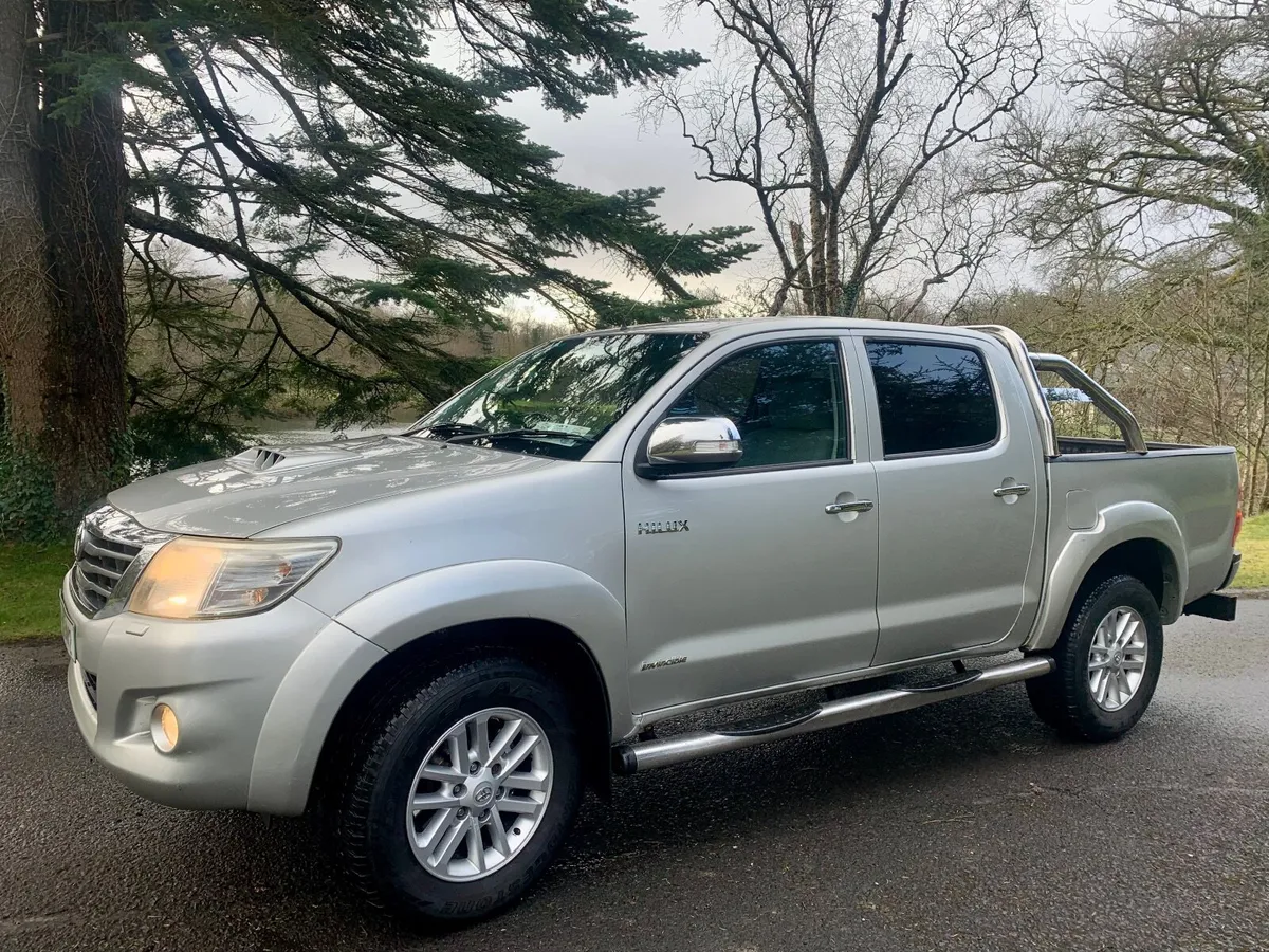 Toyota Hilux 2012 3.0 D4D Invincible - Image 2