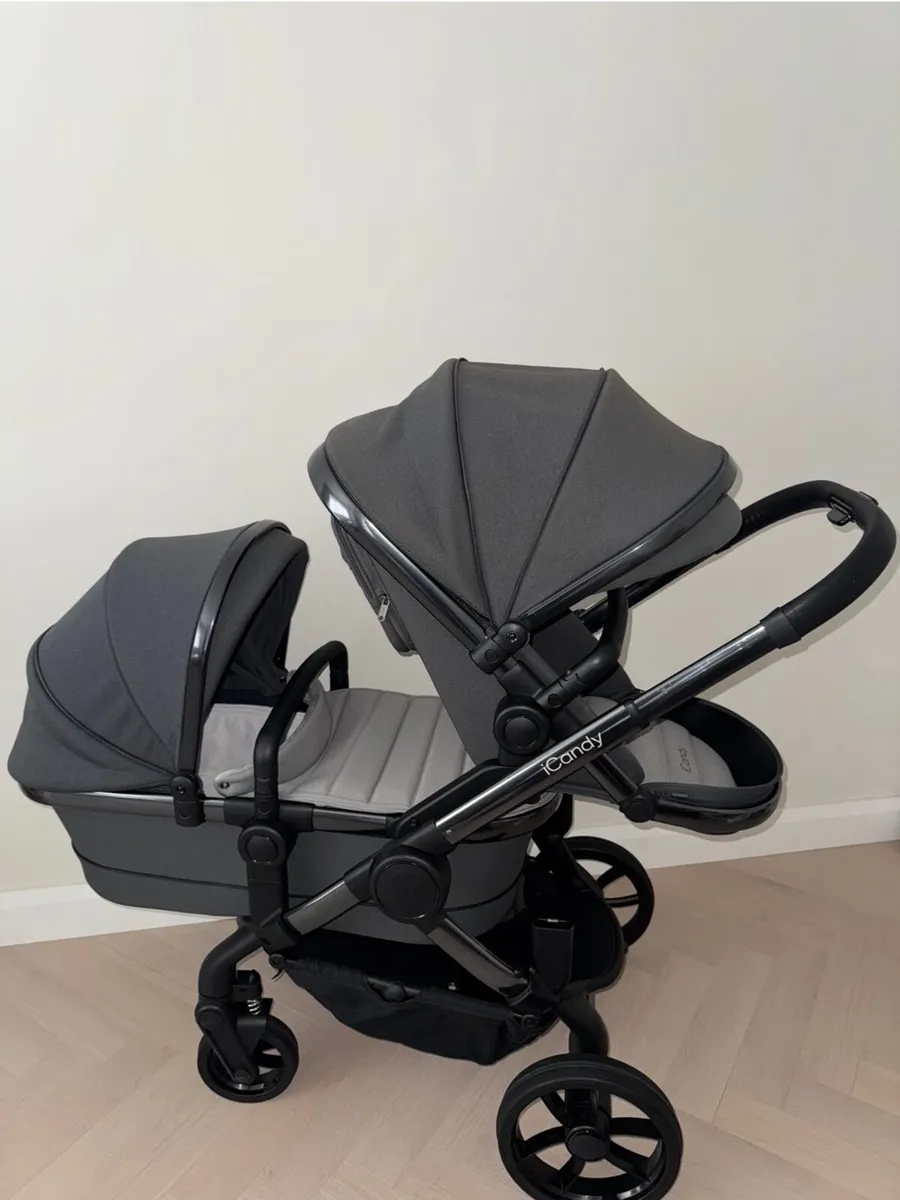 Pram - Image 2