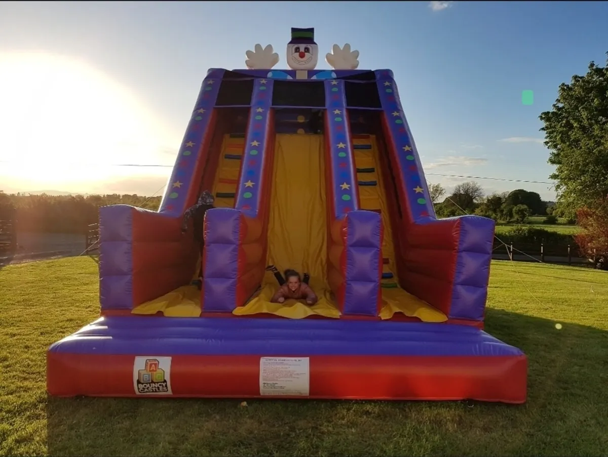 bouncy castles - Image 1