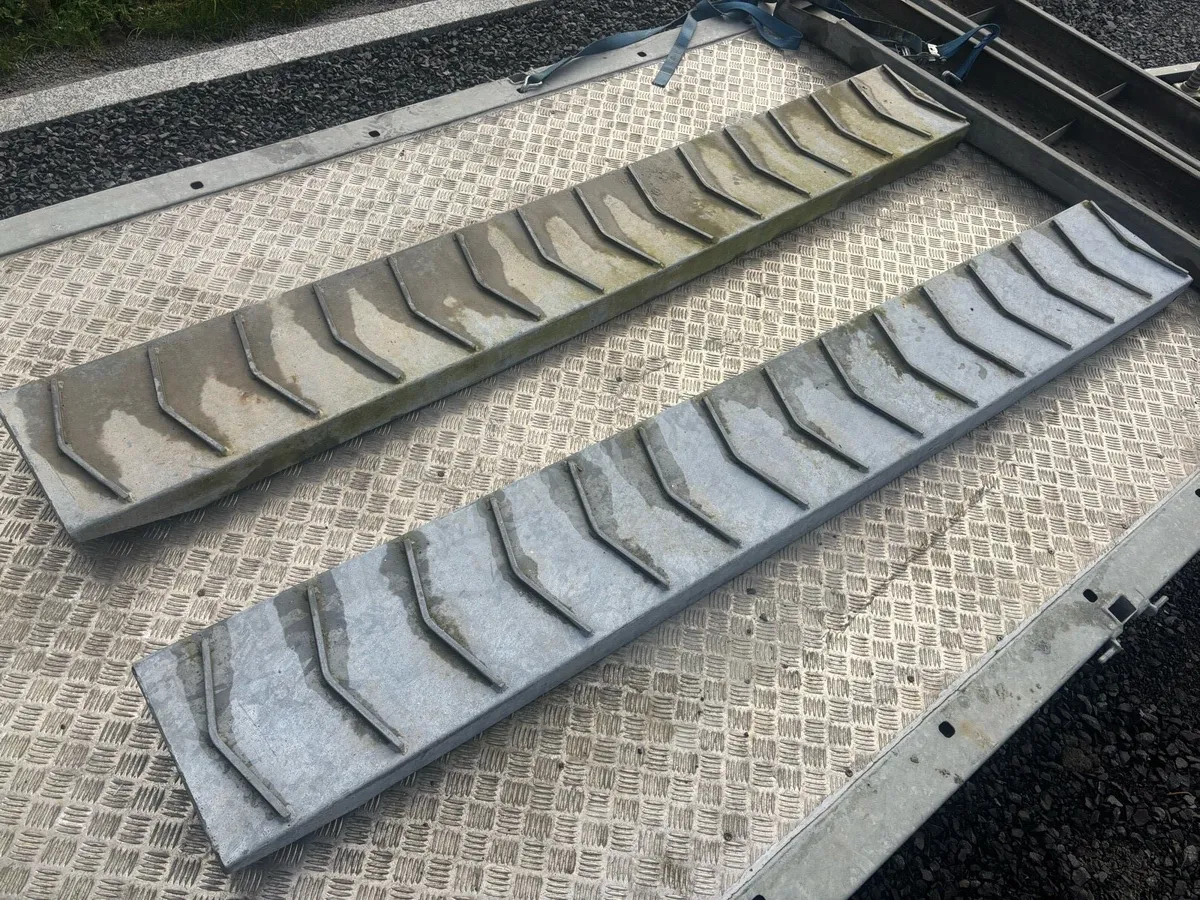 8ft heavy duty ifor Williams ramps - Image 2