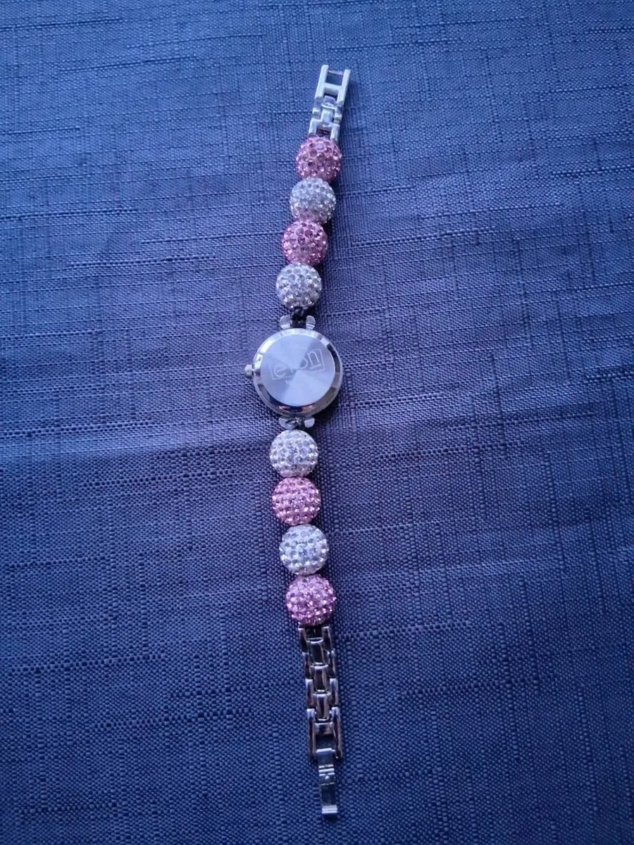 Ladies Fashion Watch - Image 2