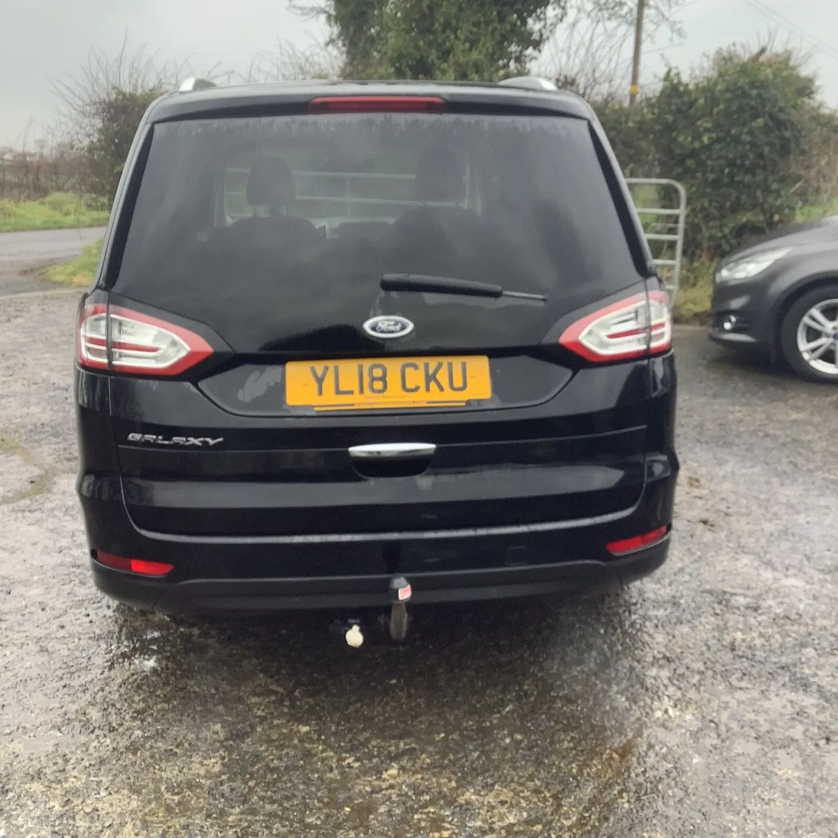 Ford galaxy titanium tdci 7 seater aug 2018 - Image 2