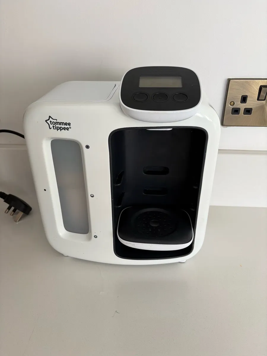 Tommy Tippee Bottle Maker