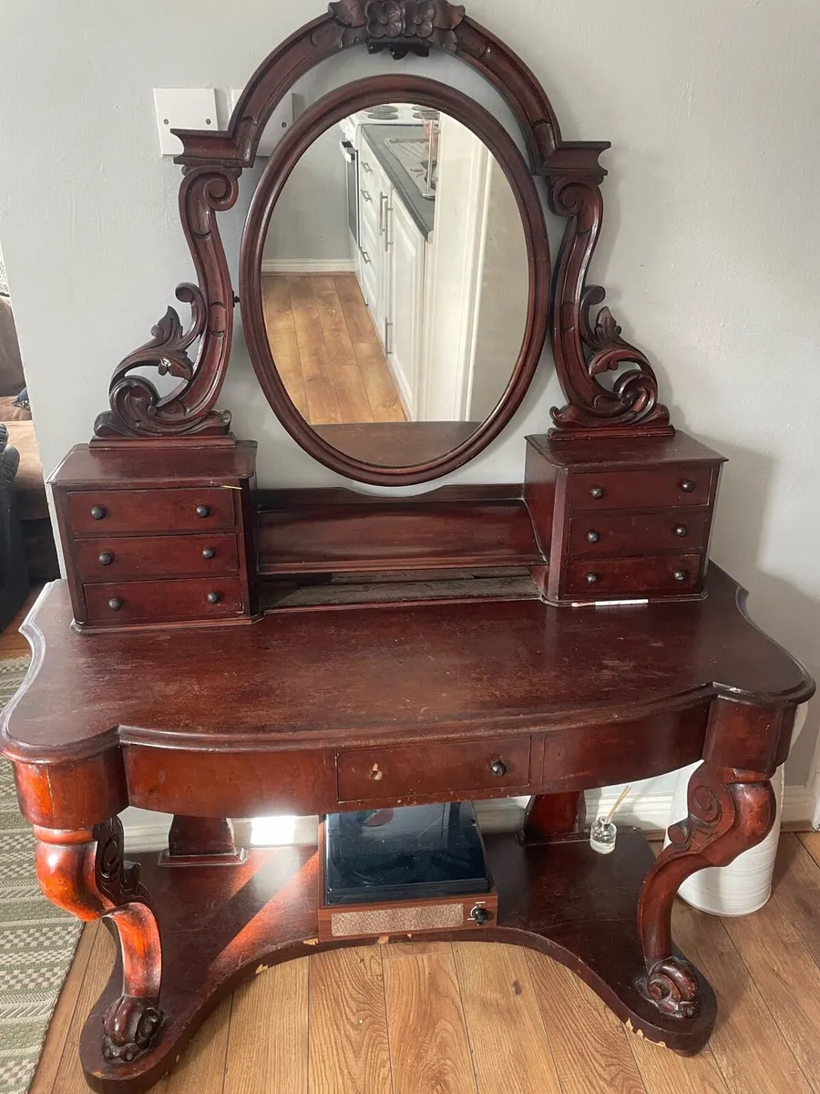 Antique dressing table - Image 1