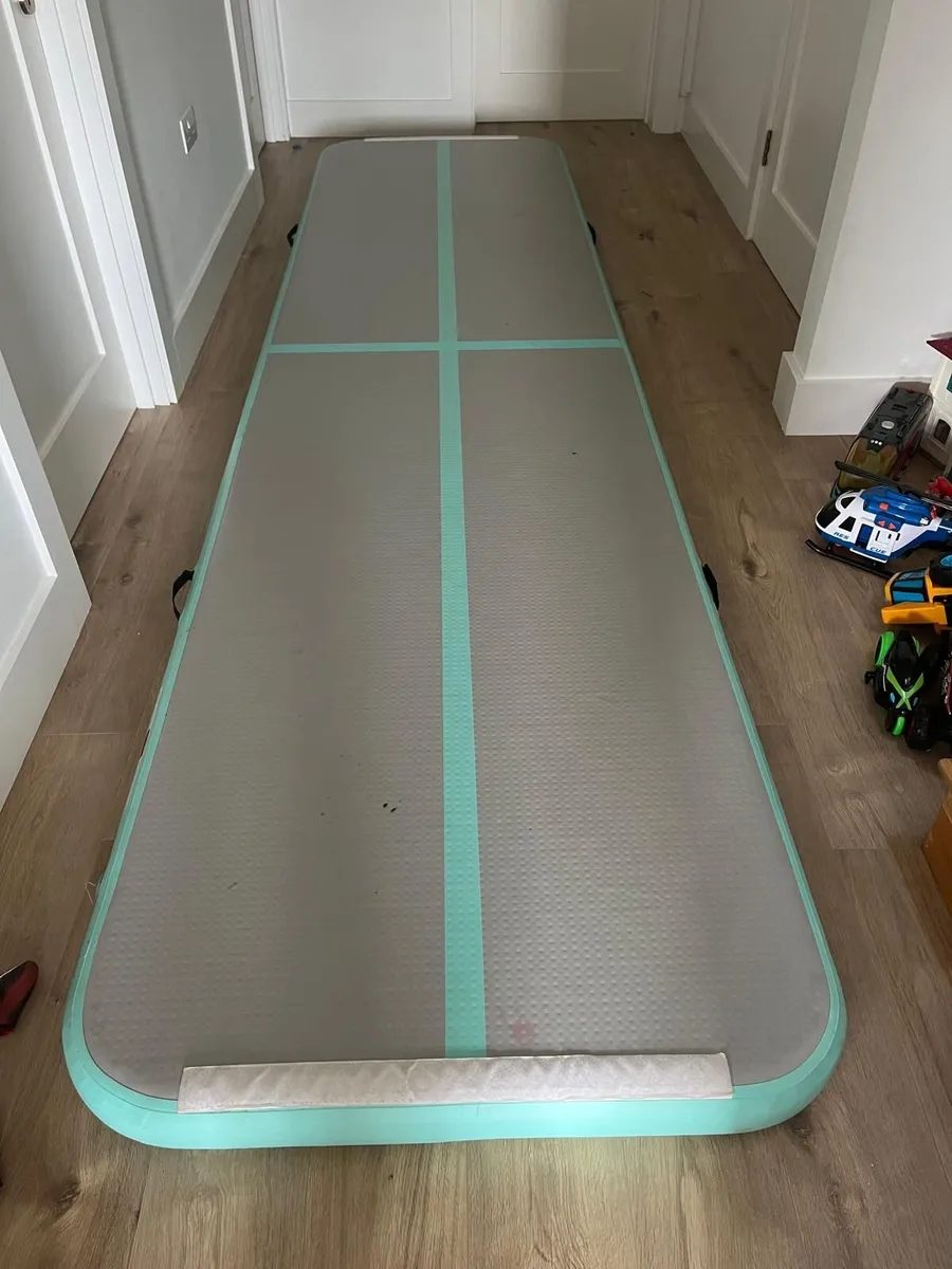 FB Sports 4m Air Track - Image 1